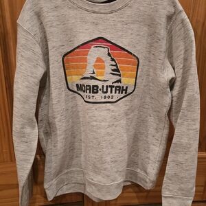 Sweater-Moah Utah Design